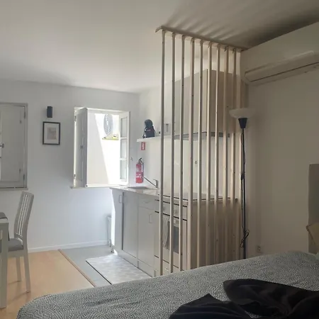 Estrela - * リスボン